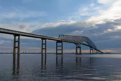 Крушение моста в Балтиморе и другие самые страшные катастрофы с мостами 
